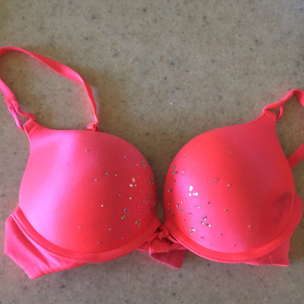 Hot pink Victoria secret bra